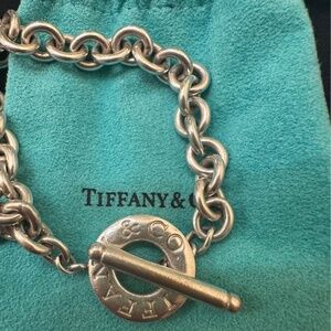 Tiffany & Co chain-link heart bracelet with toggle clasp